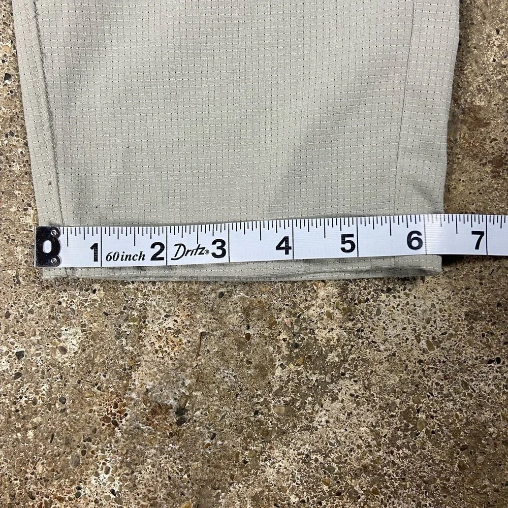 Lululemon Commission Pants Men's Size 32 Gray Ventlight Outdoor Athletic Wear